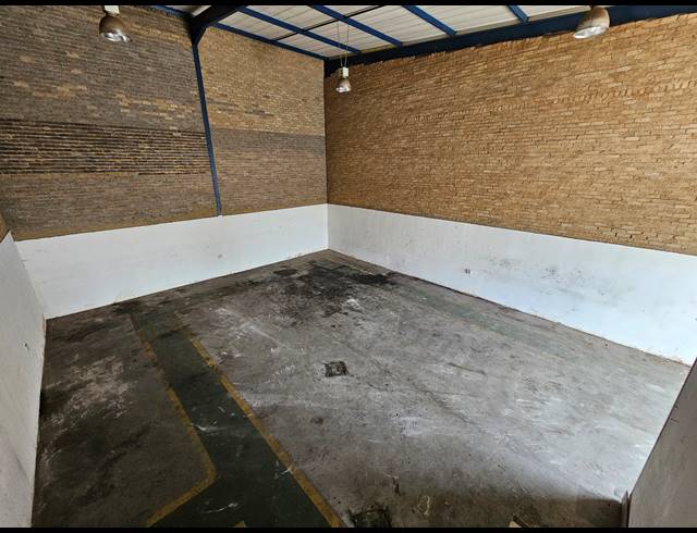151M² MINI FACTORY FOR SALE IN KYA SANDS